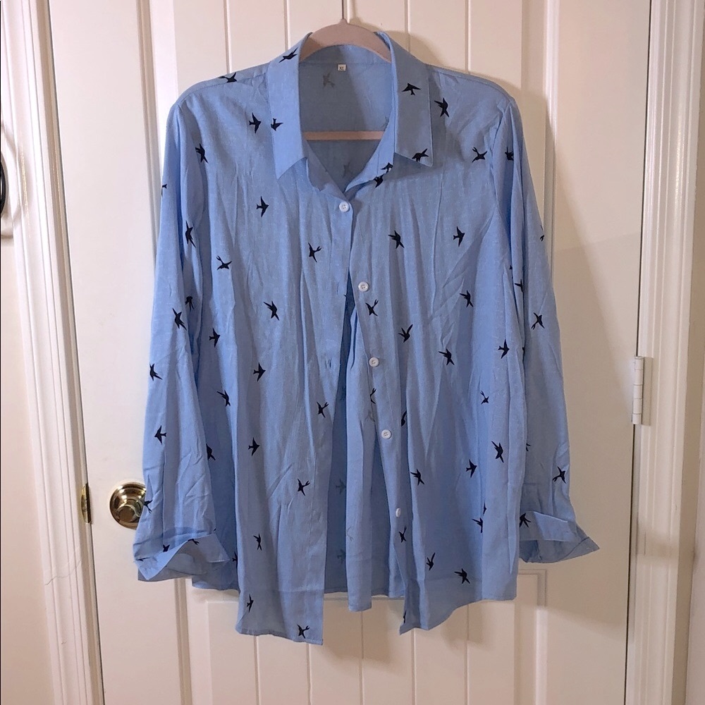 NWOT Sky Blue Bird Print Women's Button Down Shirt